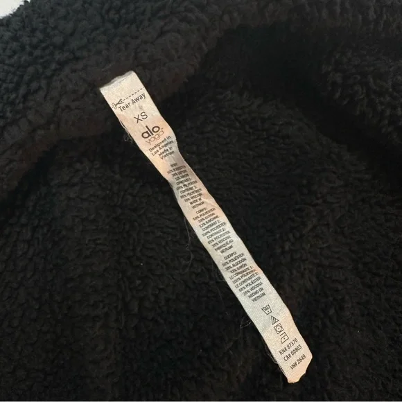 Alo Yoga Asymmetrical Zip Fleece Lined Vest - Size XS - Picture 7 of 7